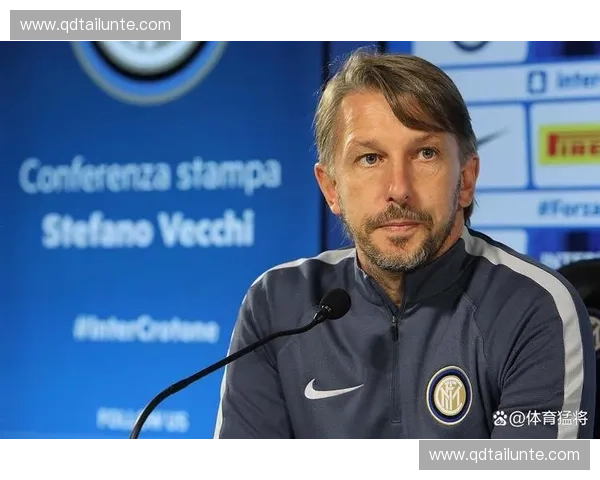 国际米兰55号球员崭露头角 引发球迷热议与期待 国际米兰55号球员崭露头角 引发球迷热议与期待